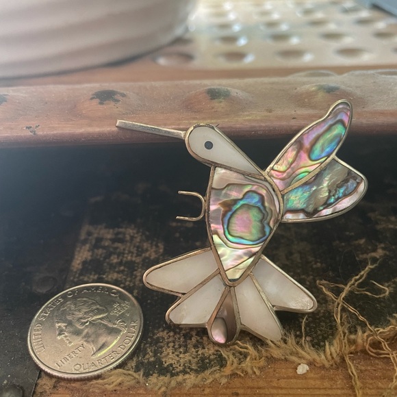 Hummingbird pin /pendant - Picture 4 of 5